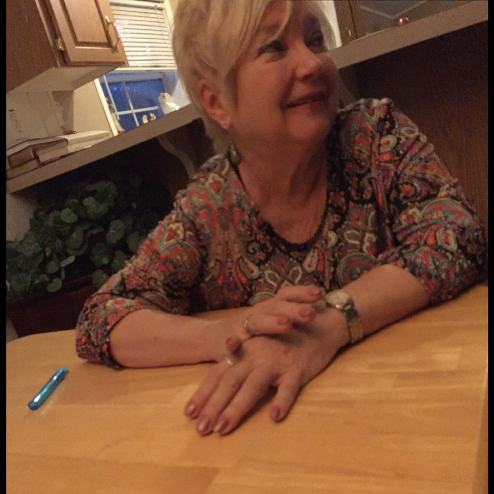 Meet your Posher, Linda